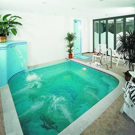 Hotel Antares 3*
