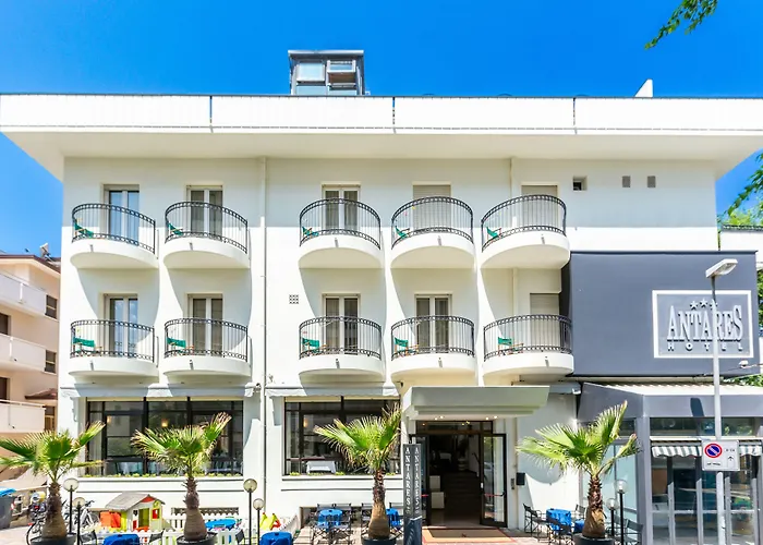 Antares 카톨리카